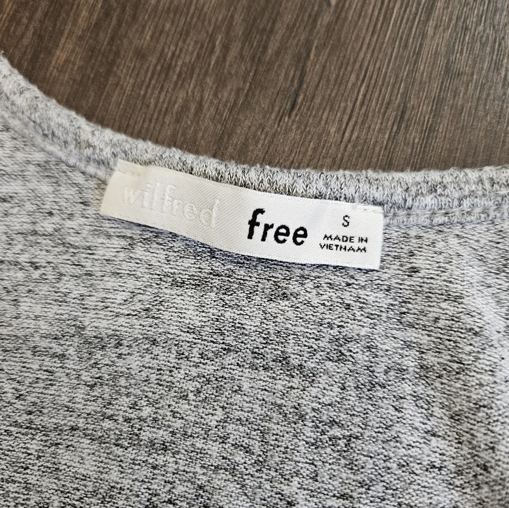 NWOT Wilfred Free Tie Front Crop Top - SIZE S - Picture 7 of 13
